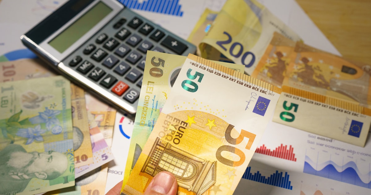 Taxa Selic em Queda: O Que Fazer Com Seu Dinheiro Agora?